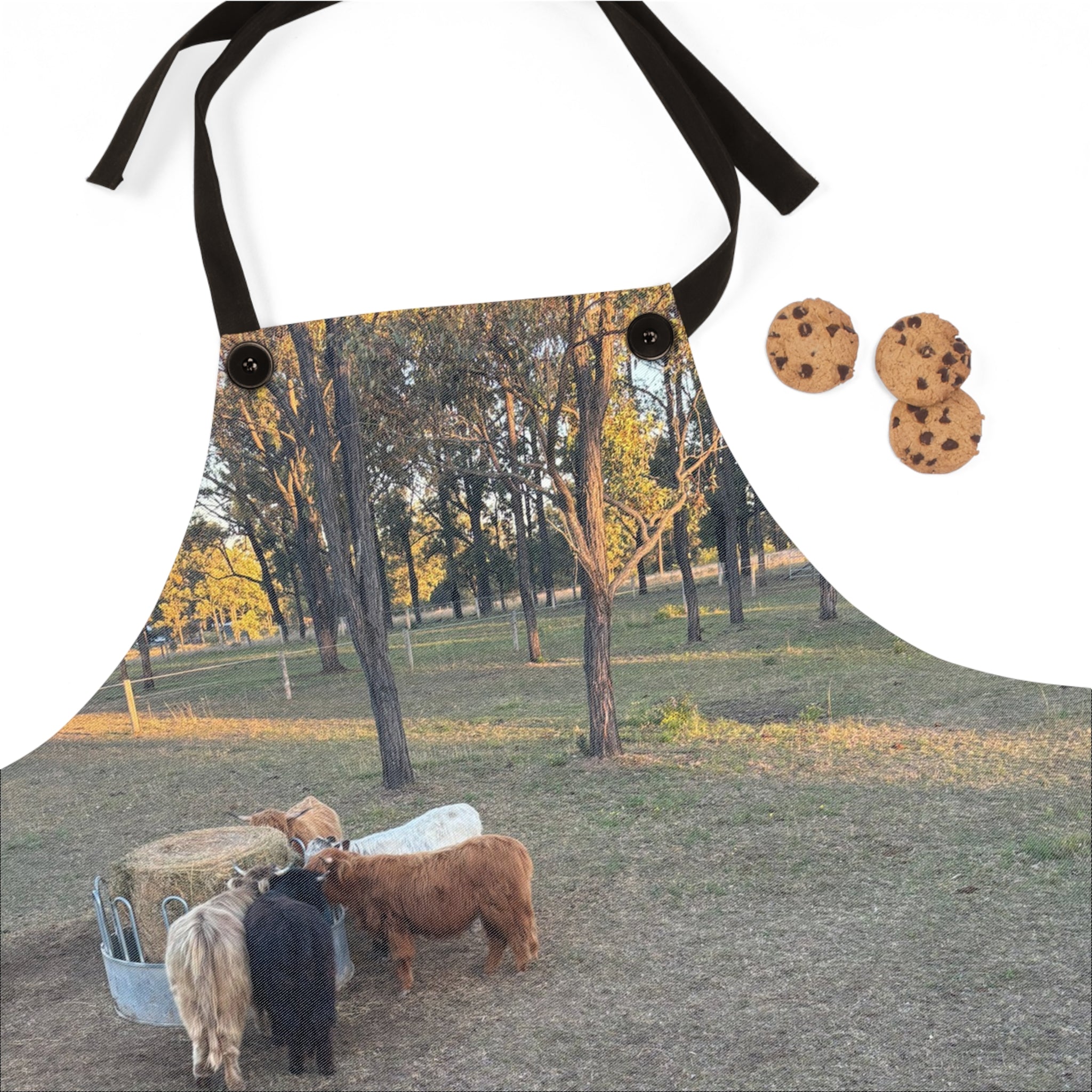 TheVillageHighlandCows Appron