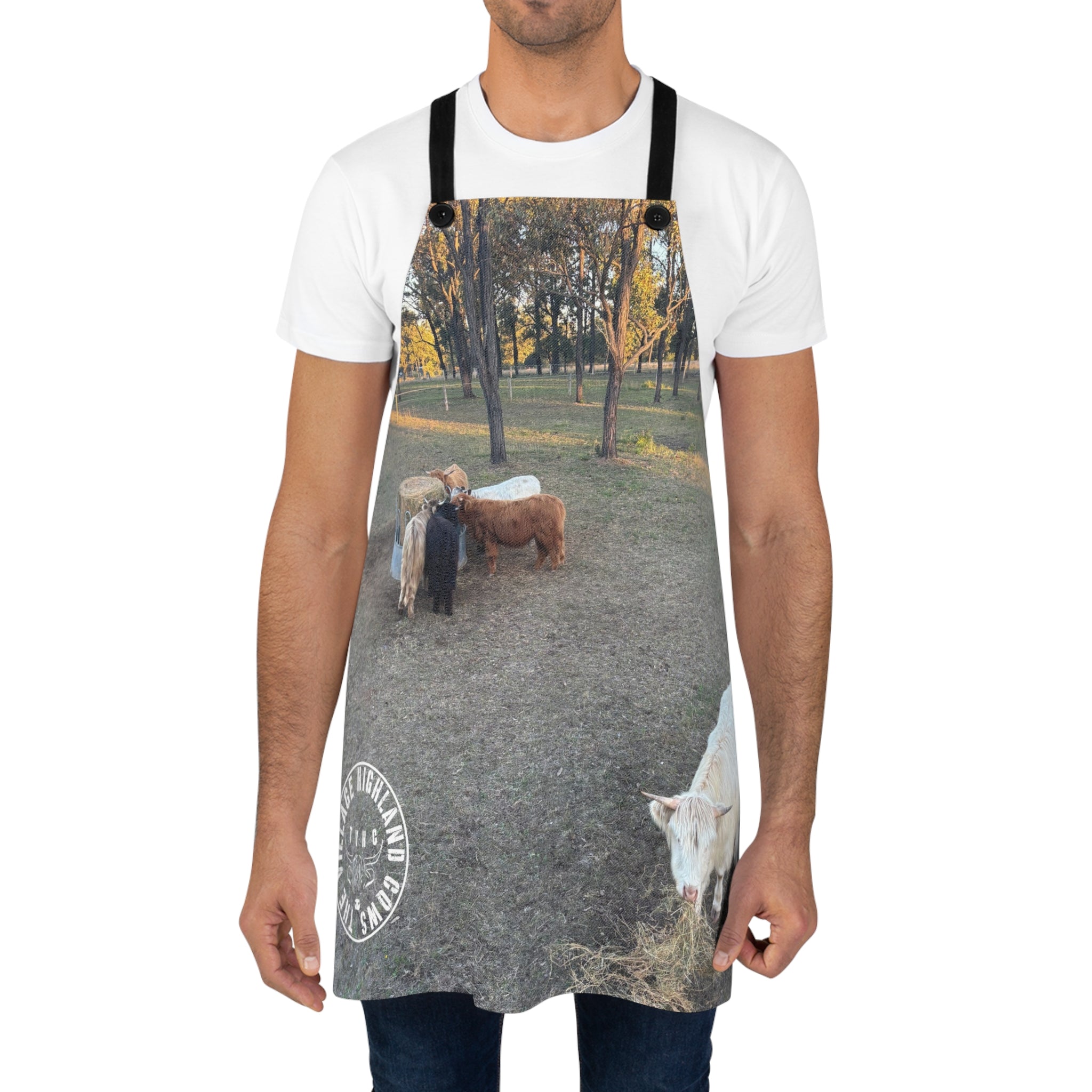 TheVillageHighlandCows Appron